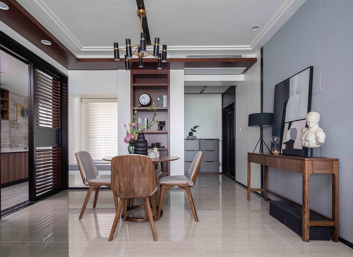 廚房還在用推拉門(mén)？現(xiàn)在流行這種門(mén)！